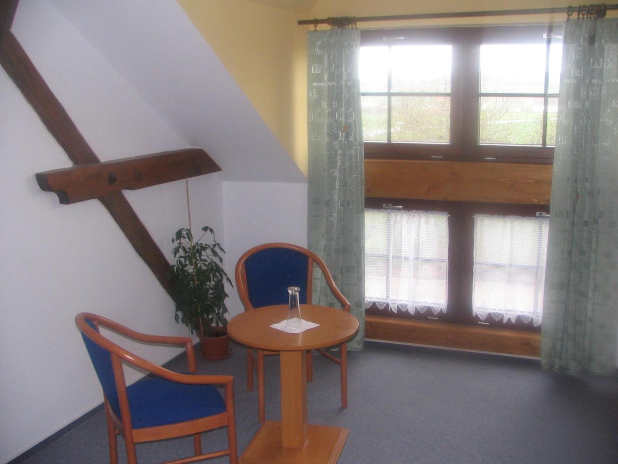 Pension Smetanuv Statek Hradec Kralove Exterior photo